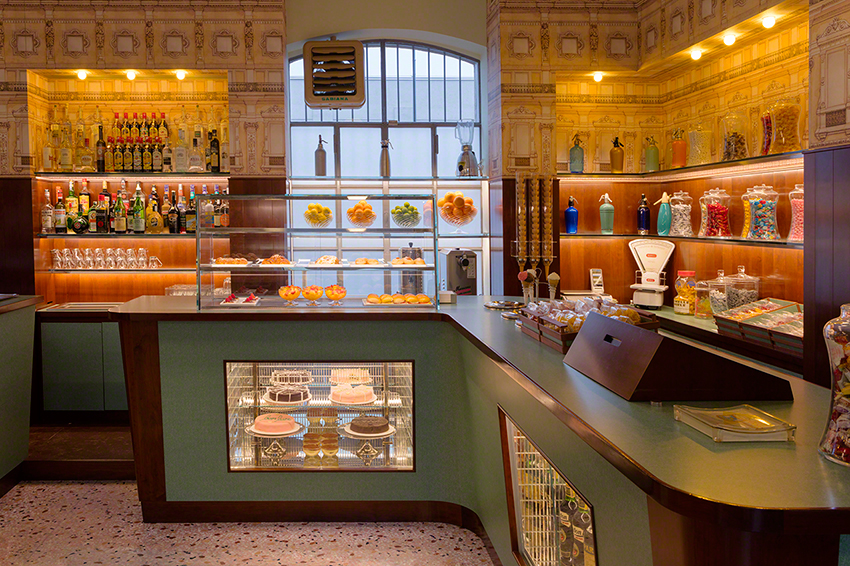 Onde comer e beber em Milão.