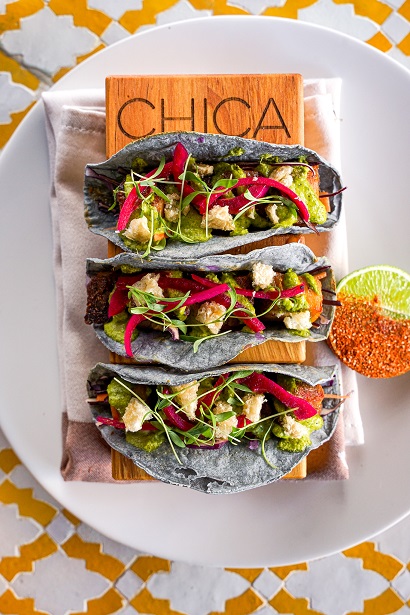 Chica Miami: restaurante combina ambiente alto astral e gastronomia com influência latina americana