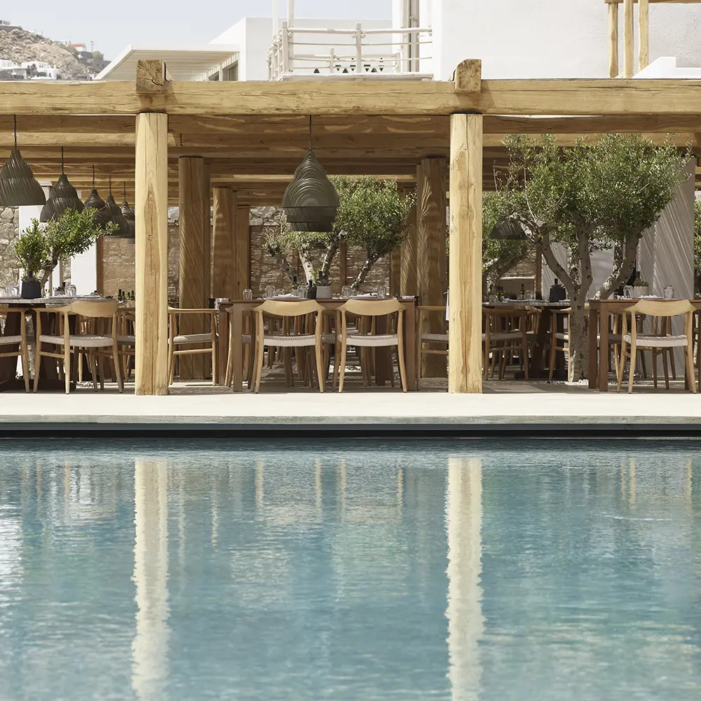 Branco Mykonos, um hotel no paraíso grego