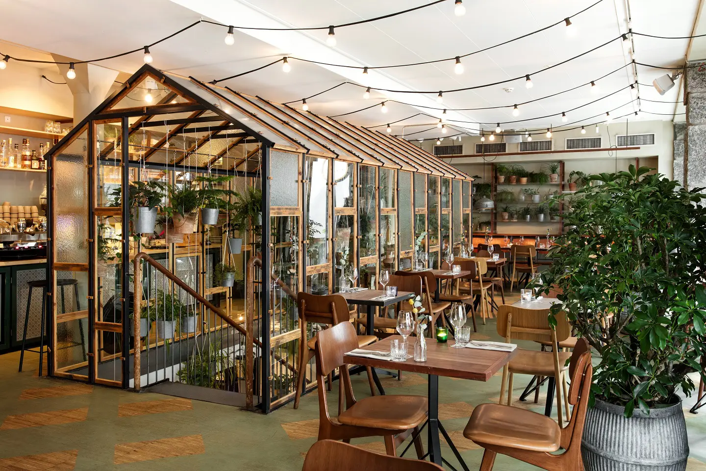 Restaurante Väkst: um cantinho aconchegante com design natural