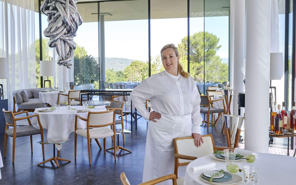 Hélène Darroze e seu restaurante na Riviera Francesa