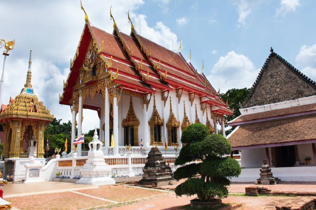 Templo budista Wat Cha. Foto de Anirut R, via Pexels.