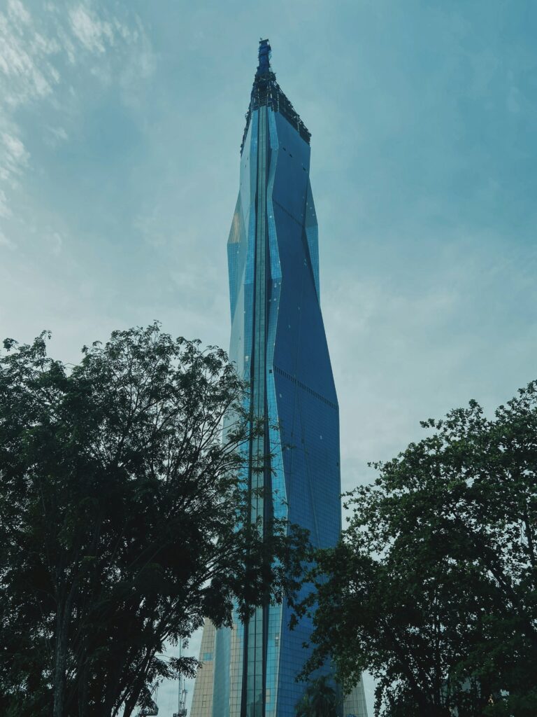 Torre Medreka, ícone da arquitetura de Kuala Kumpur - projetado por Fender Katsalidis - Malásia