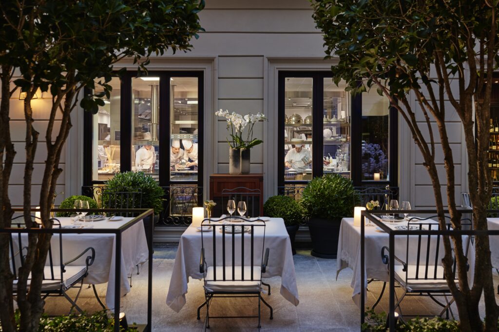 O restaurante Seta, de chef Antônio Guida, está instalado no Mandarim Oriental, hotel de luxo de Milão
