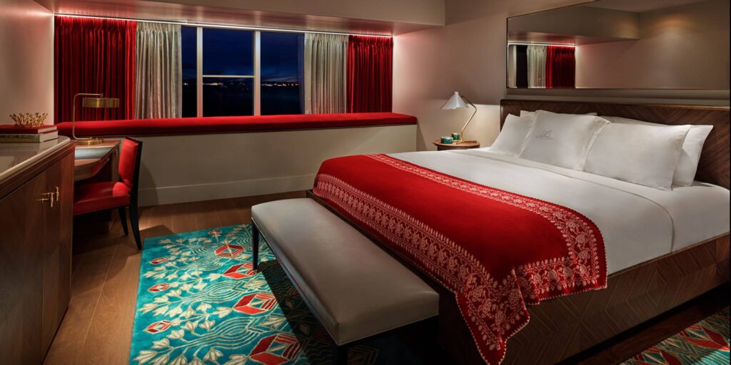 Quarto com vista para a baía de Miami Beach, Faena Hotel