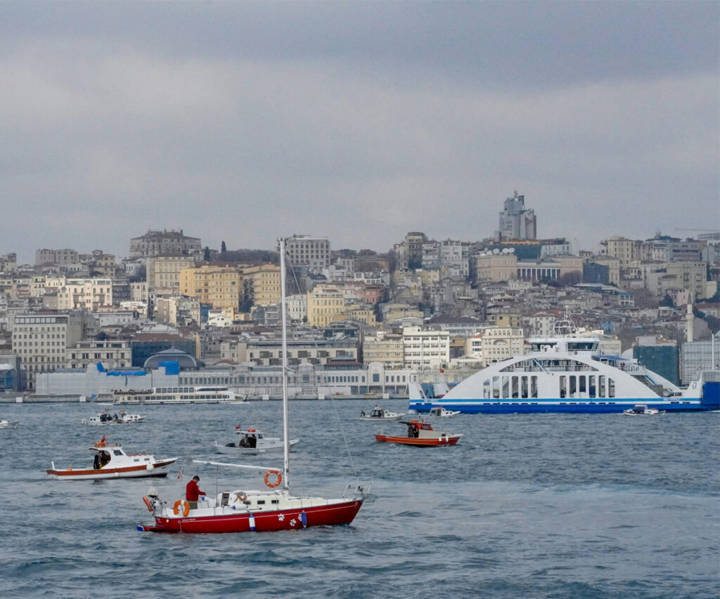 rio Bósforo em Istambul 