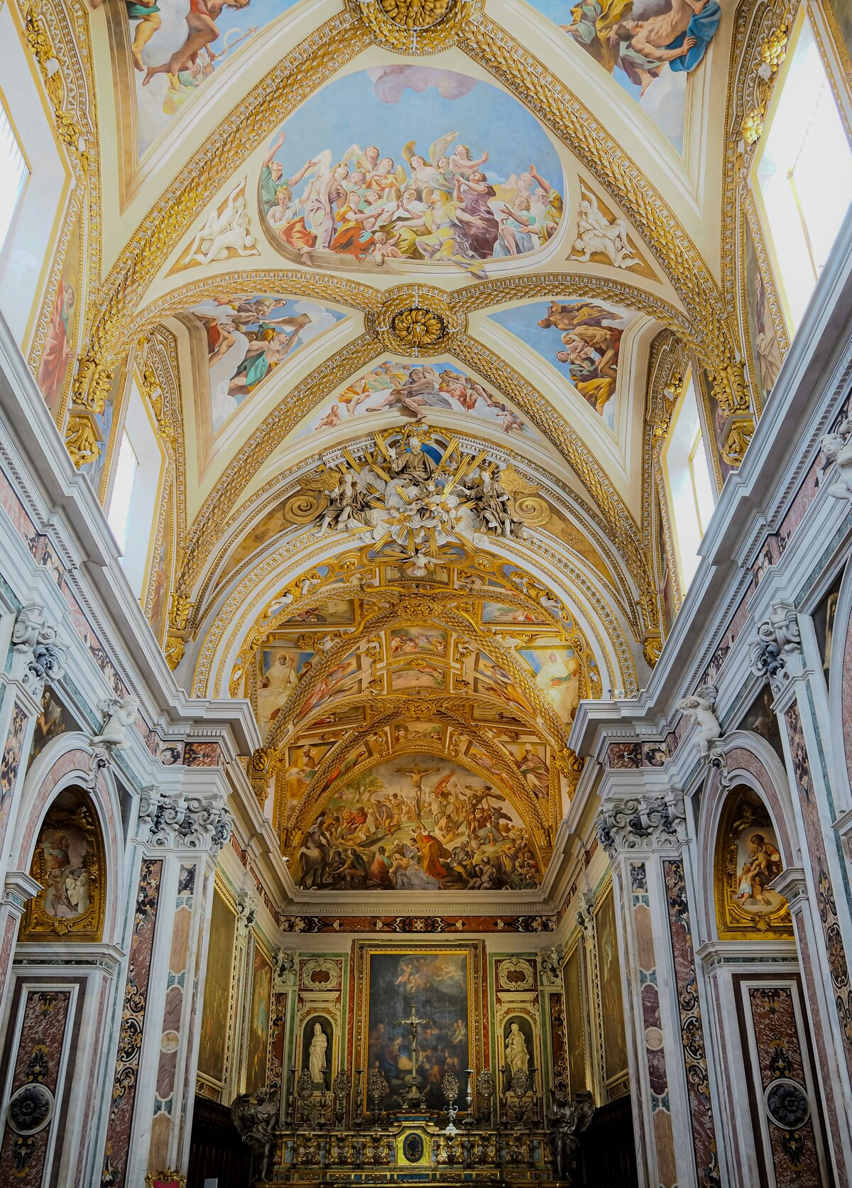 Interior da Catedral de Nápoles