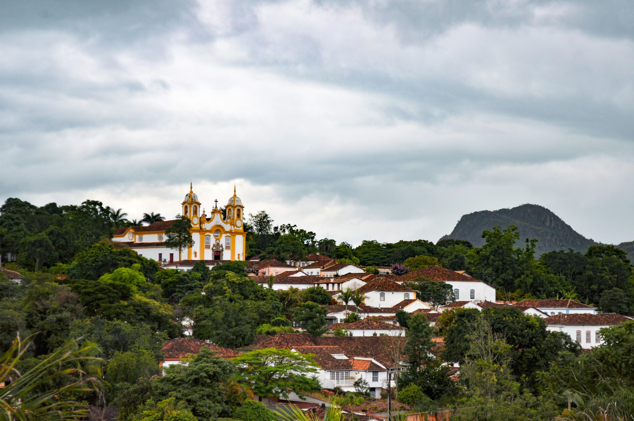 Cidades românticas em Minas Gerais: 5 destinos para curtir a dois