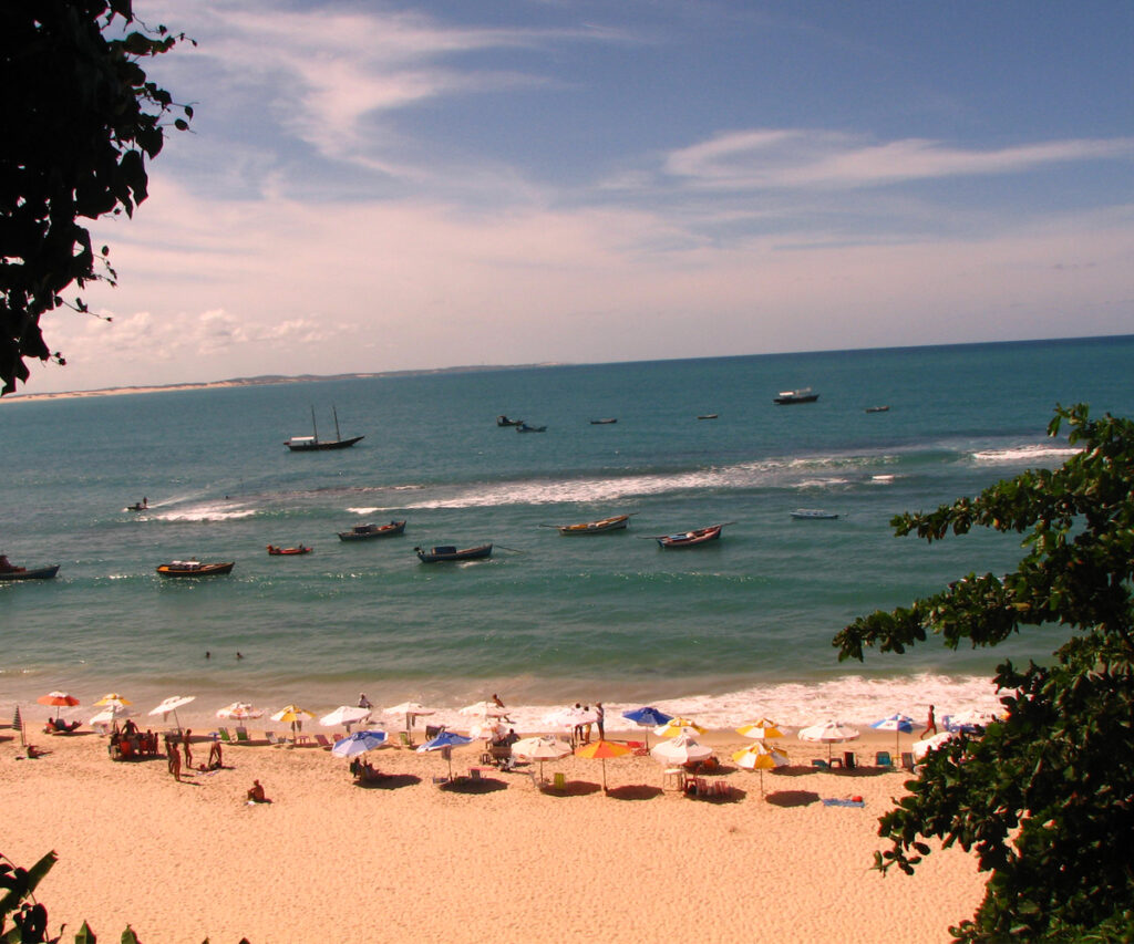 Praia do centro em Pipa