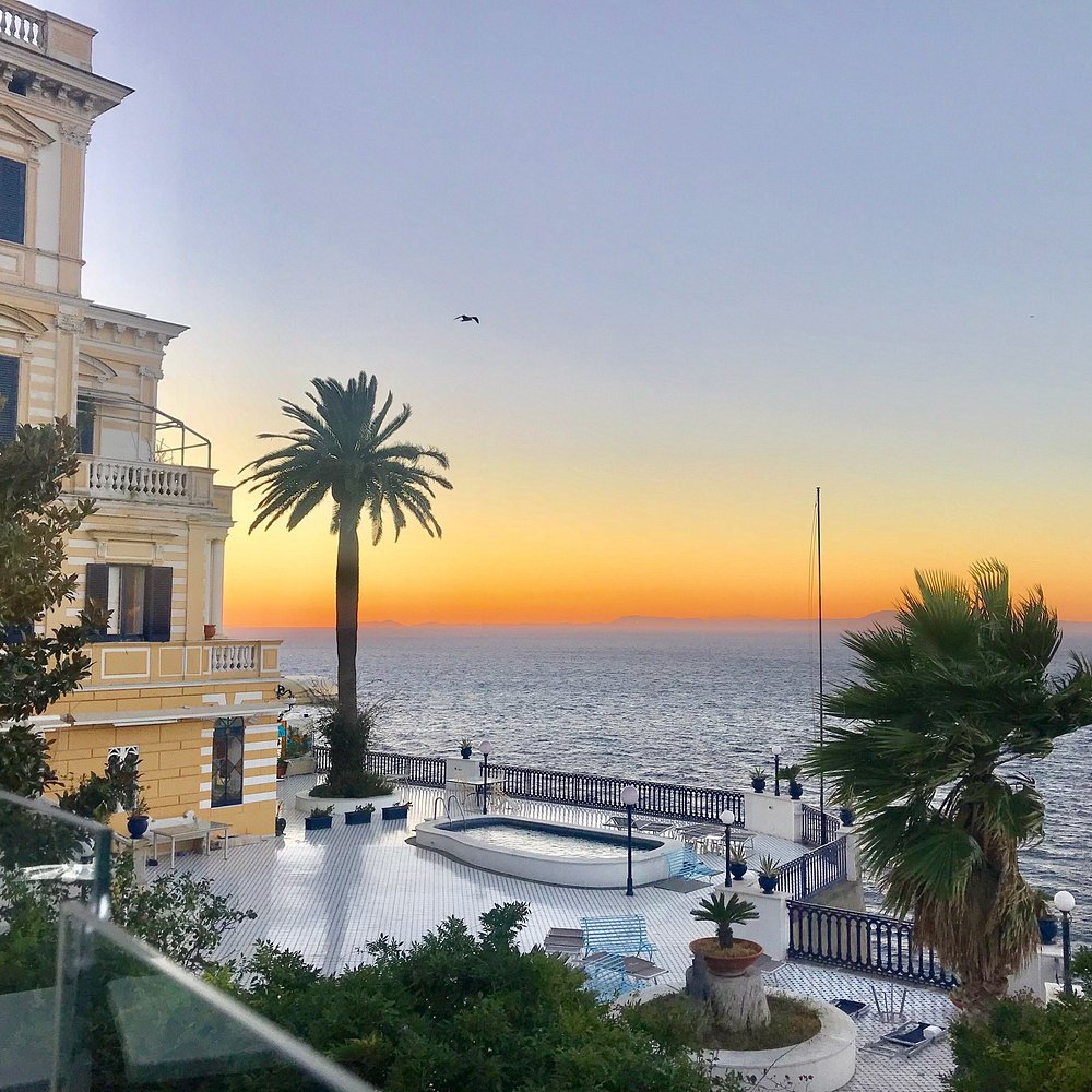 Terrazza delle Sirene, em Sorrento, Itália