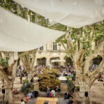Pessoas no festival d'Avignon