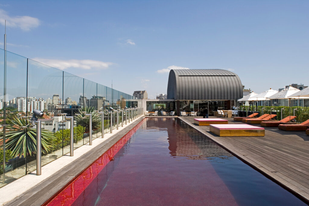 Bienal de São Paulo: Hotel Unique