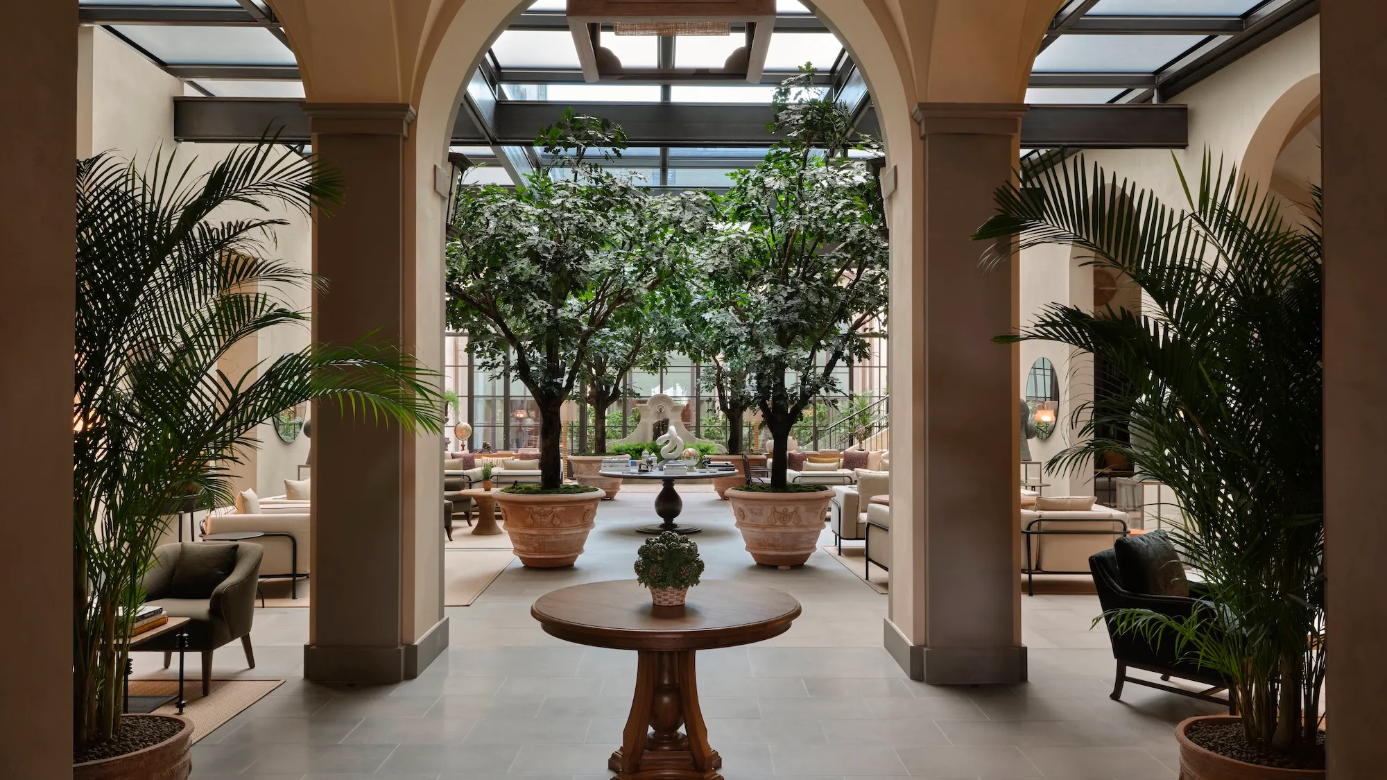 Melhores hotéis na Toscana: Auberger resort com decoração clássica e plantas