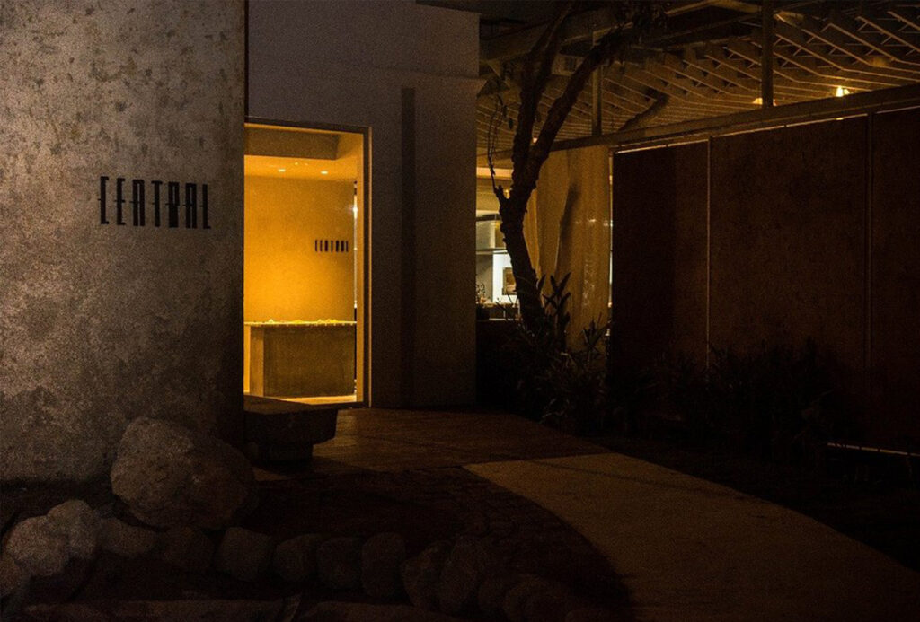 Fachada do restaurante central, em Lima, um dos ícones da gastronomia peruana