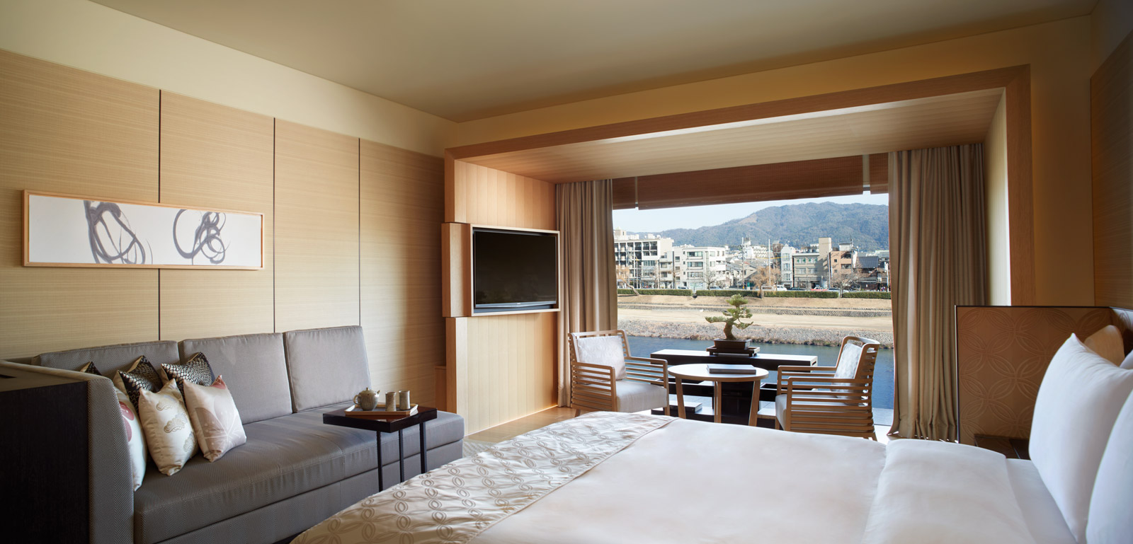 Ritz Carlton, Quioto, QUARTOS E SUÍTES