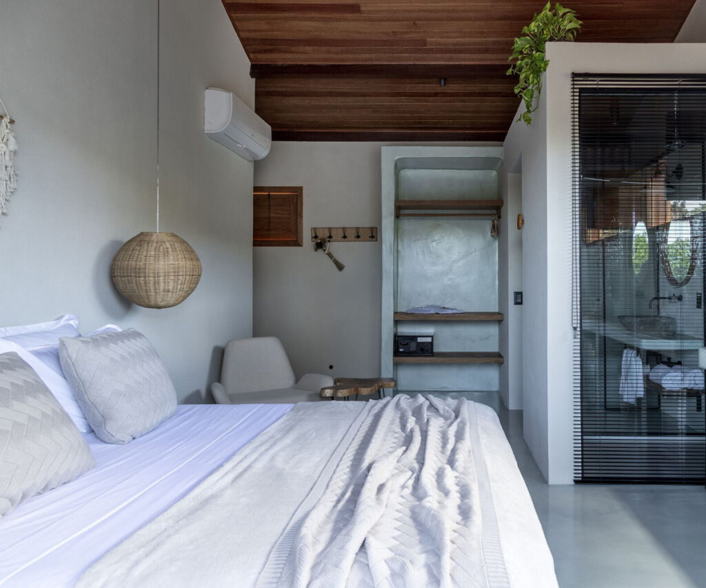 Quarto moderno com decoração rústica e contemporânea em Refúgio na Serra, Chapada Diamantina