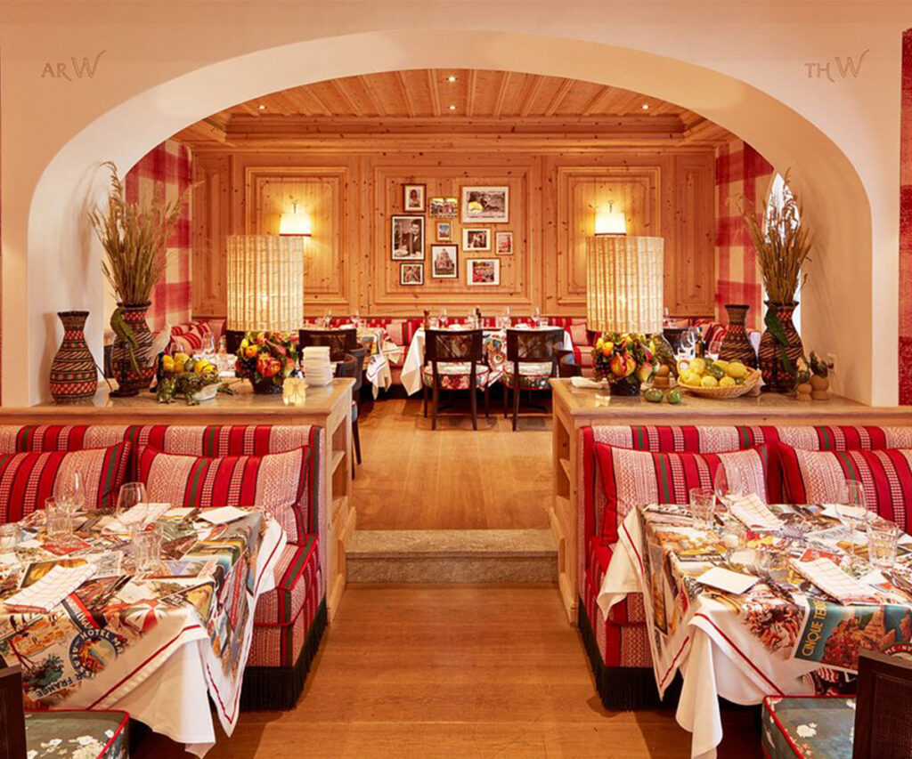 salão do la trattoria, um dos melhores restaurantes em St. Moritz 