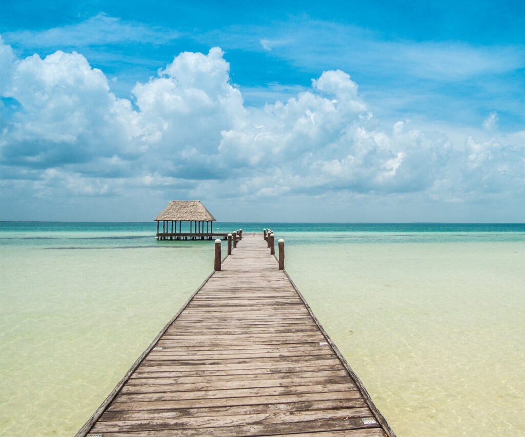 Praia de Holbox I Foto: Dronepicr via Wikimedia Commons (reprodução)