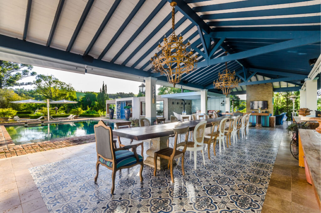 fazendas históricas para se hospedar,hotéis-fazenda de luxo,arquitetura colonial brasileira,Vale do Café,turismo histórico