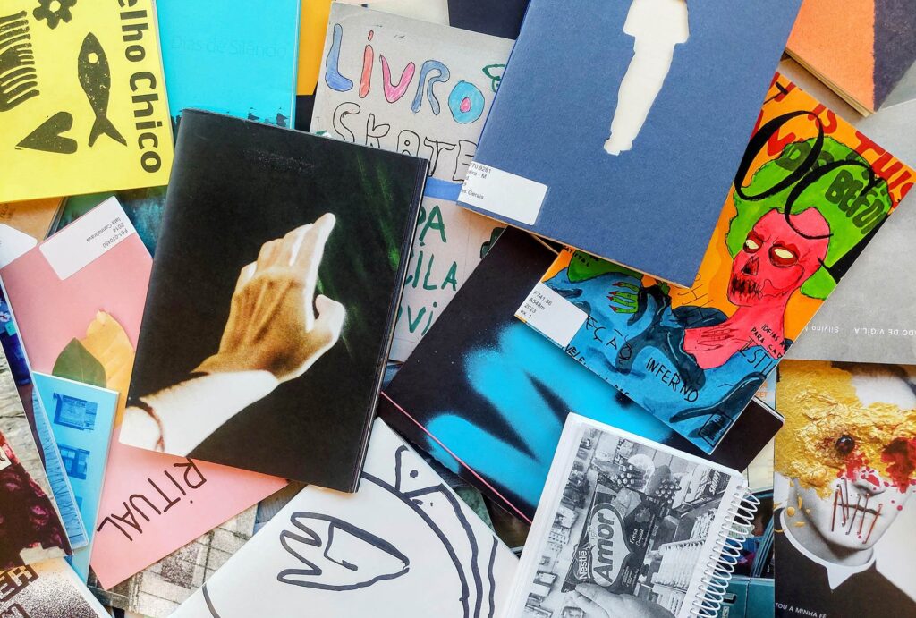 Mostra ZineZona no IMS Paulista com zines de fotografia para o roteiro cultural em são paulo.