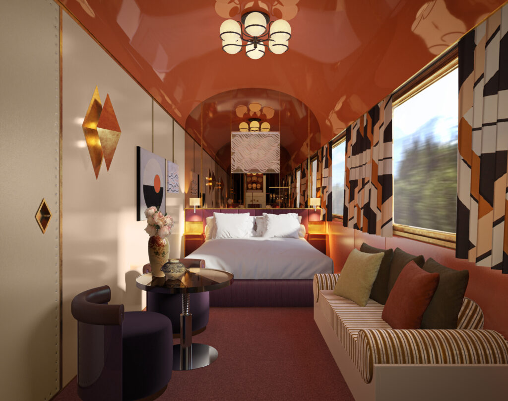 Suíte master do Orient Express, trem de luxo de Roma à Istambul, com teto laqueado terracota e cama de casal.